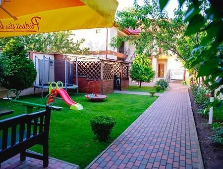 Casa Andu 3*